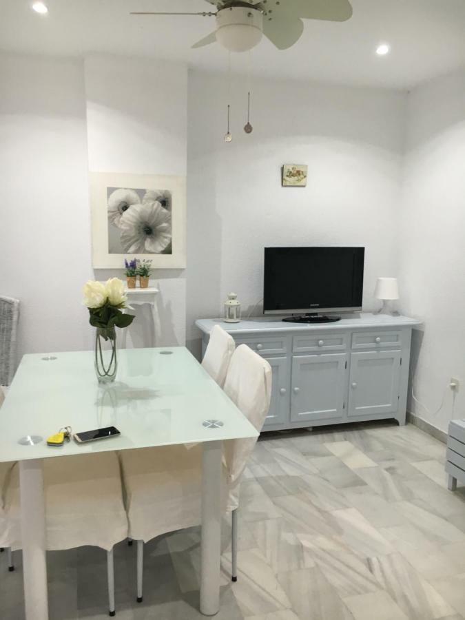 Apartamento Cerca De La Playa - Vistahermosa Apartment Ел Пуерто де Санта Мария Екстериор снимка